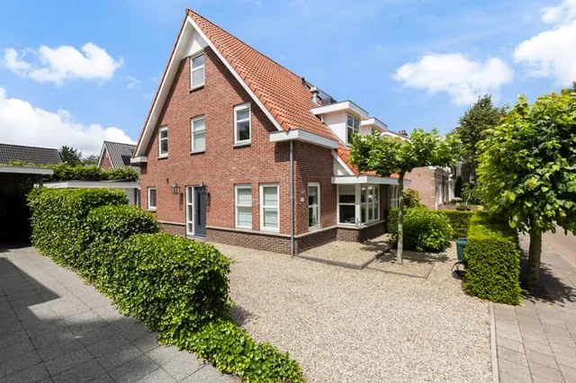 Burgemeester van Oordtstraat 22-A
