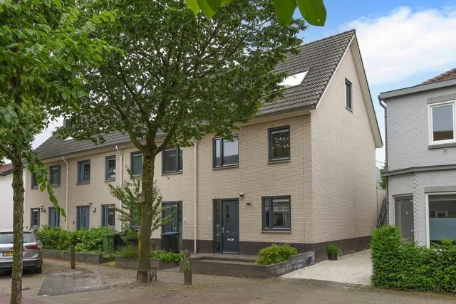 Huygensstraat 74