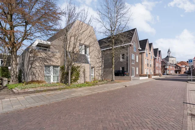 Oranjestraat 16