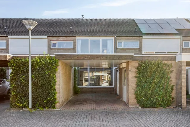 Staringstraat 93 5343 GC Oss