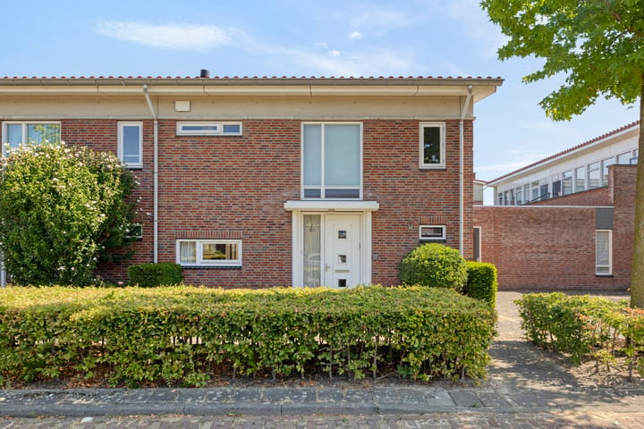 Van Oldenbarneveltstraat 23
