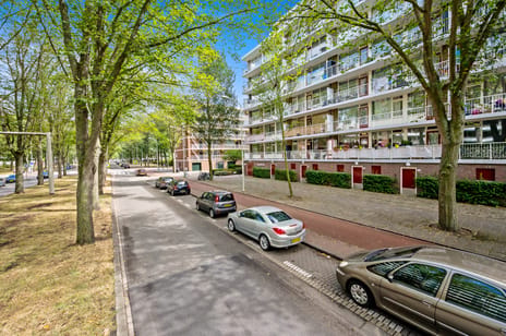 Volendamlaan 944