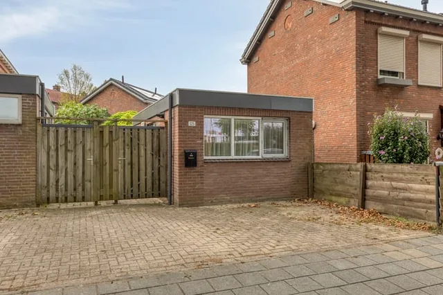 Oude Vlijmenseweg 325