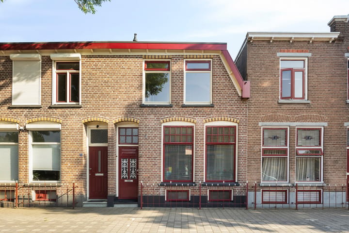 Burg. Van Suchtelenstraat 3